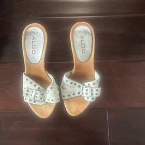 Aldo size 5 slip on suede heel